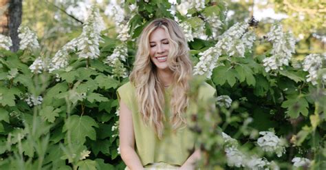 Emily Henry on Writing Best.